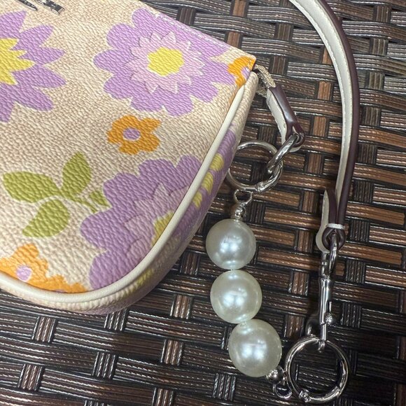 coach Nolita 19 In Signature Canvas With Floral Print cbm73 - Picture 5 of 8